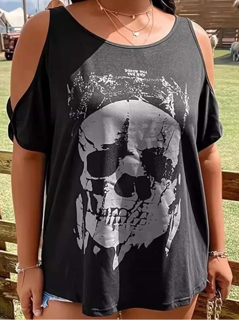 SHEIN Curve Black Gray Skull Graphic Cold Shoulder T-Shirt Size 20w 4x Goth Emo